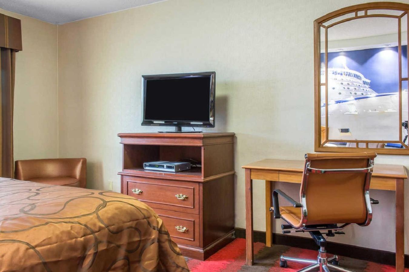 Rodeway Inn Capri Little Ferry Ngoại thất bức ảnh